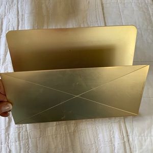 Target Gold Mail Holder